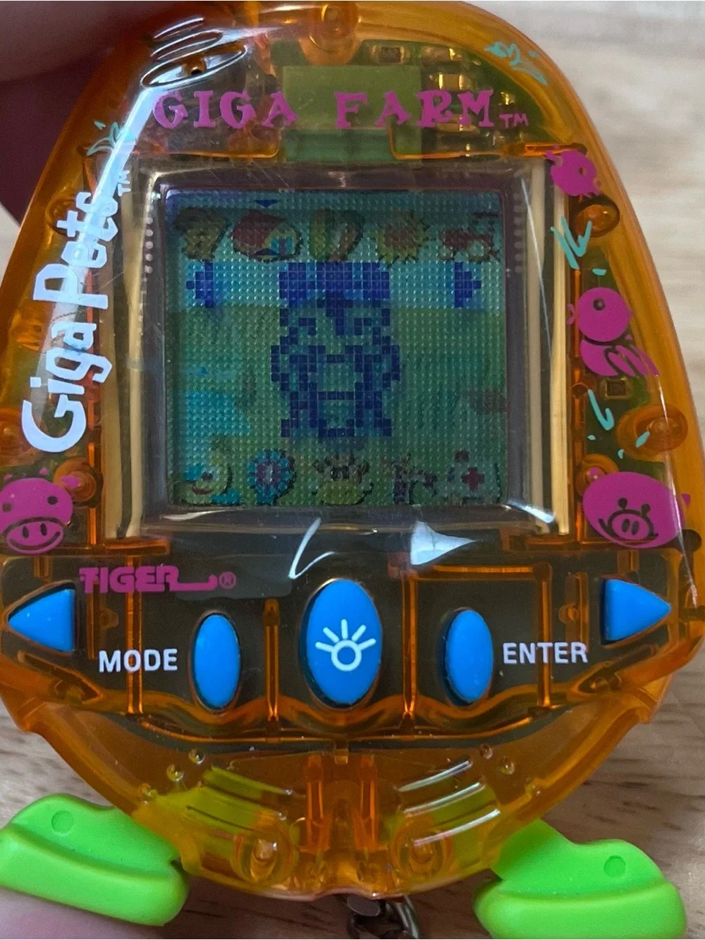 Giga Pets Farm Virtual Pet vintage c1997 translucent orange WORKS